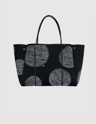 Ｈｅｒａｌｂｏｎｙ　ｘ　Ｅｓｃａｐｅ　ｔｏｔｅ
